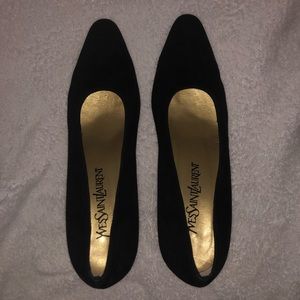 YSL black round toe block heel pumps